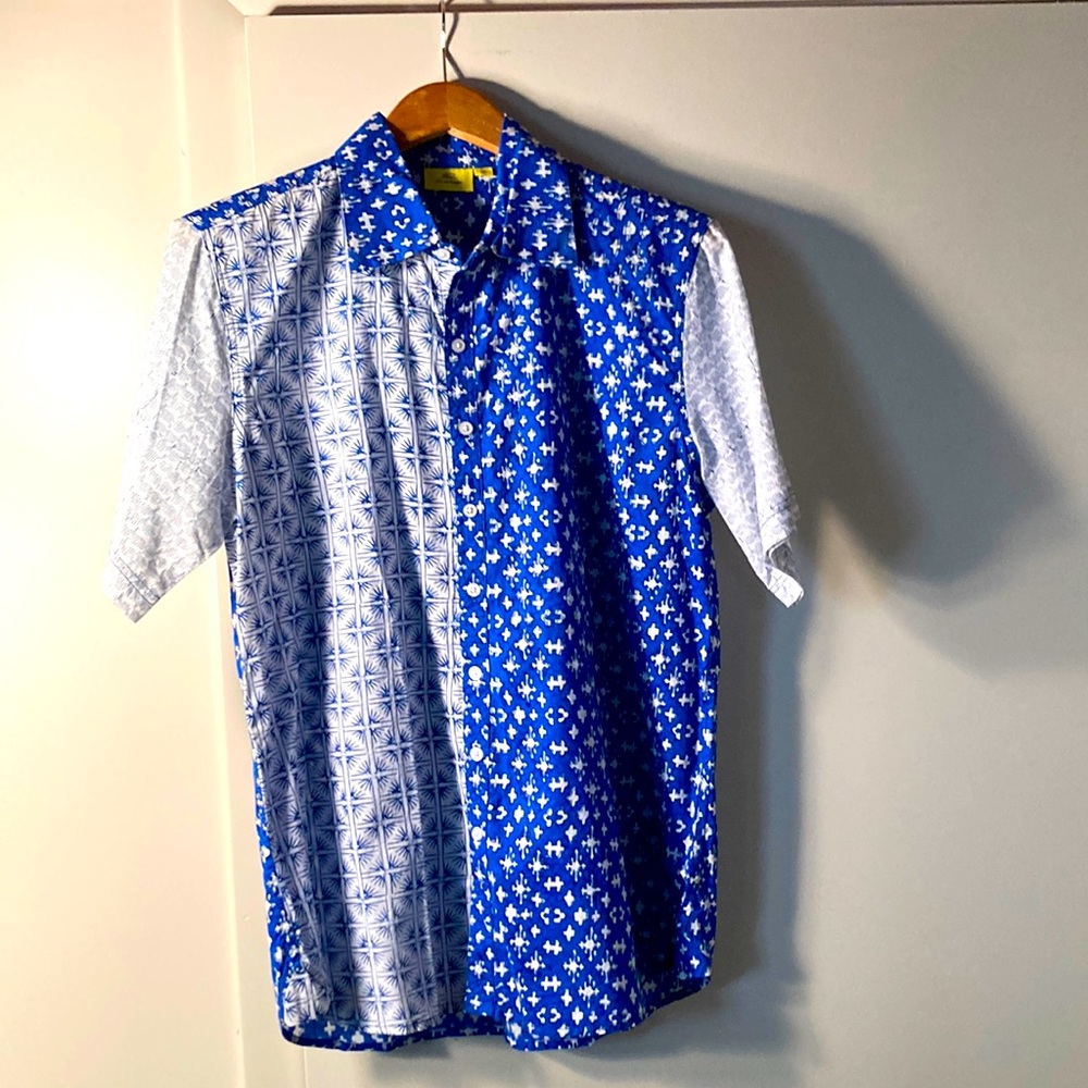 Roller Rabbit mens button down short sleeve